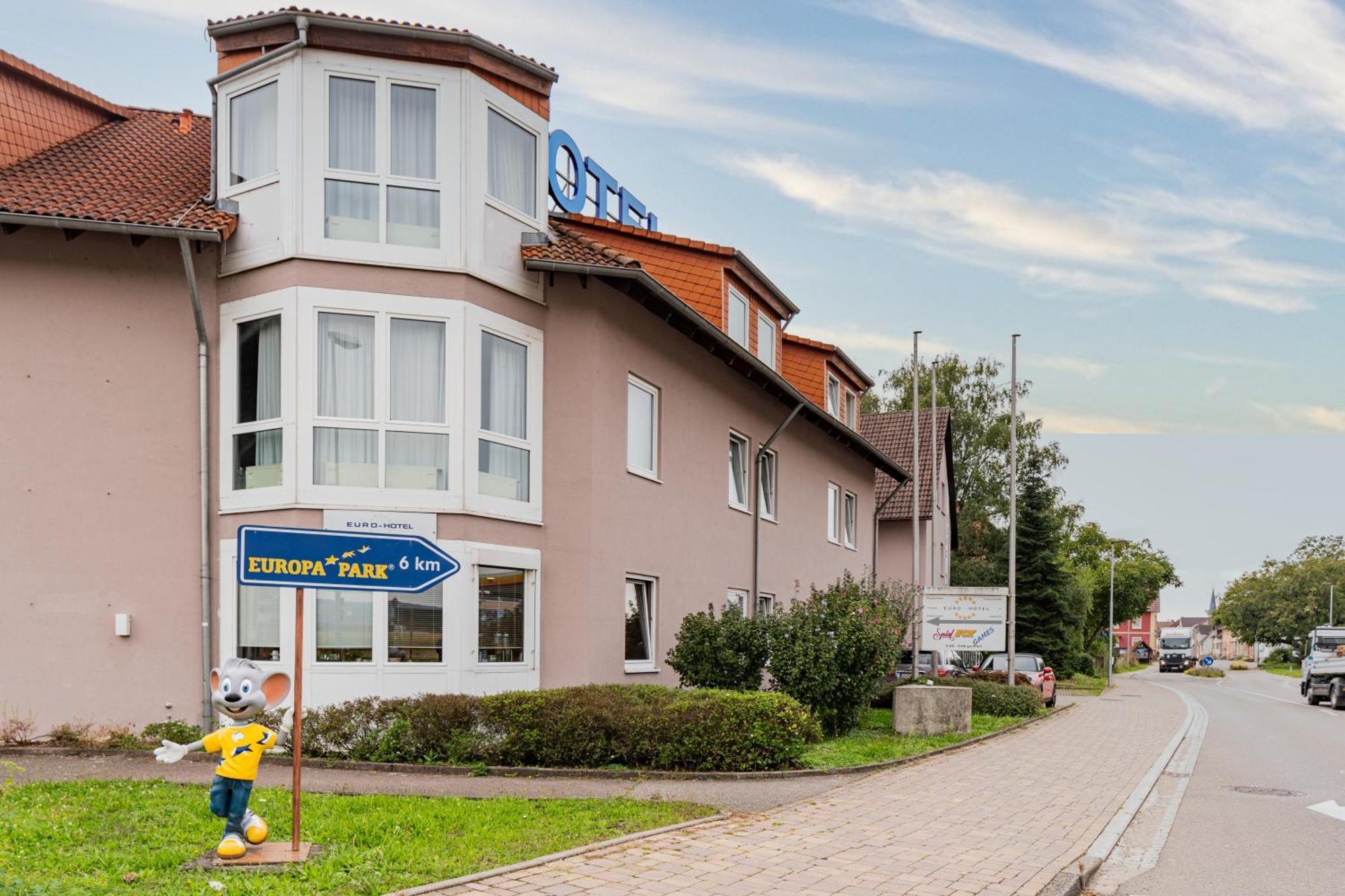 Euro-Hotel Каппель-Графенхаузен Экстерьер фото